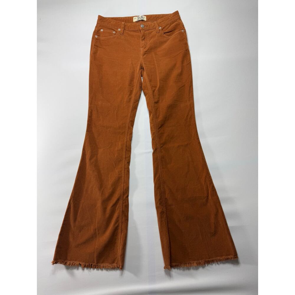 We The Free Women's Flare Leg Burnt Orange Corduroy Pants - Size 28x31*